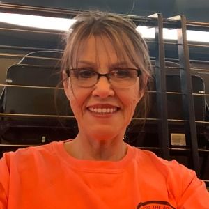 Meet your Posher, Vicki